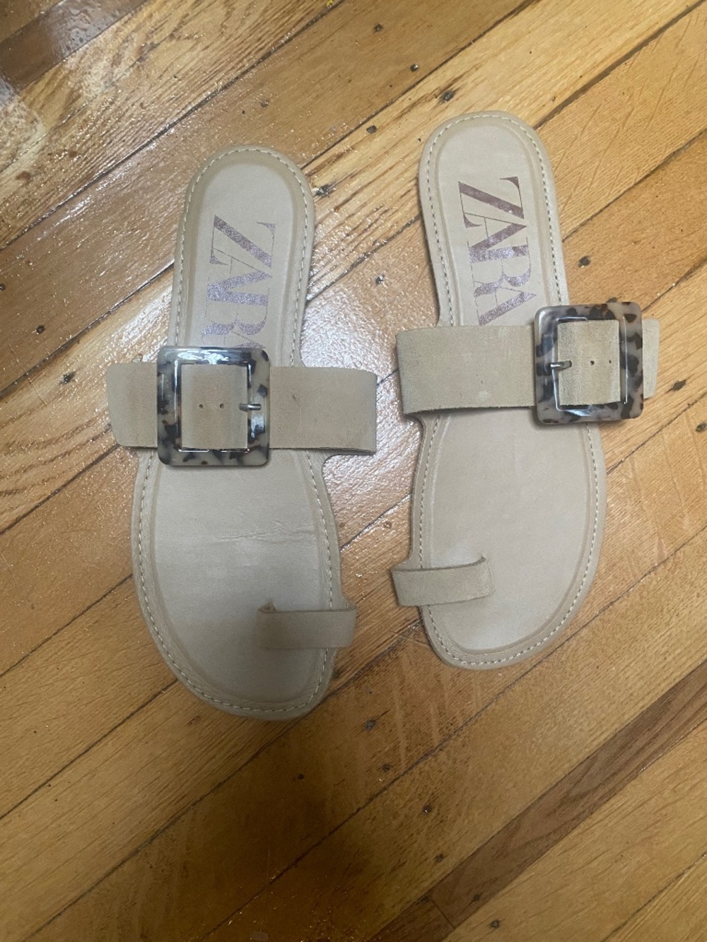 Zara sandals - Picture 1 of 2